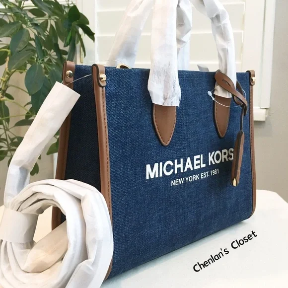 🎀NeW! Michael Kors Small Shopper - Picture 2 of 8